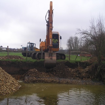 Building gravel berms start